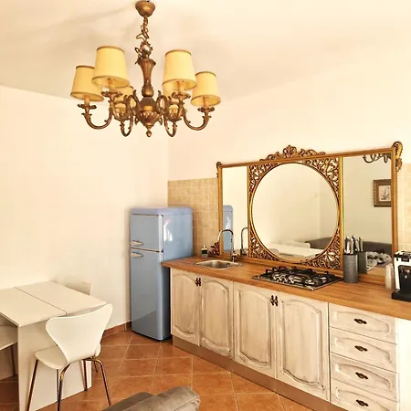 La Corte Dei Filangieri *